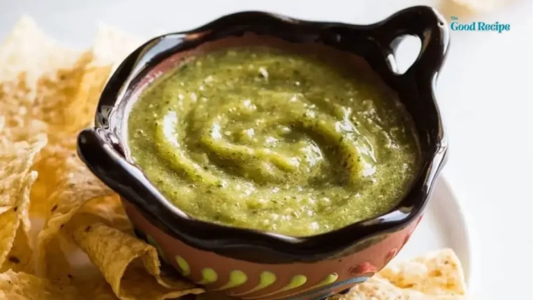 Moe's Tomatillo Salsa Recipe